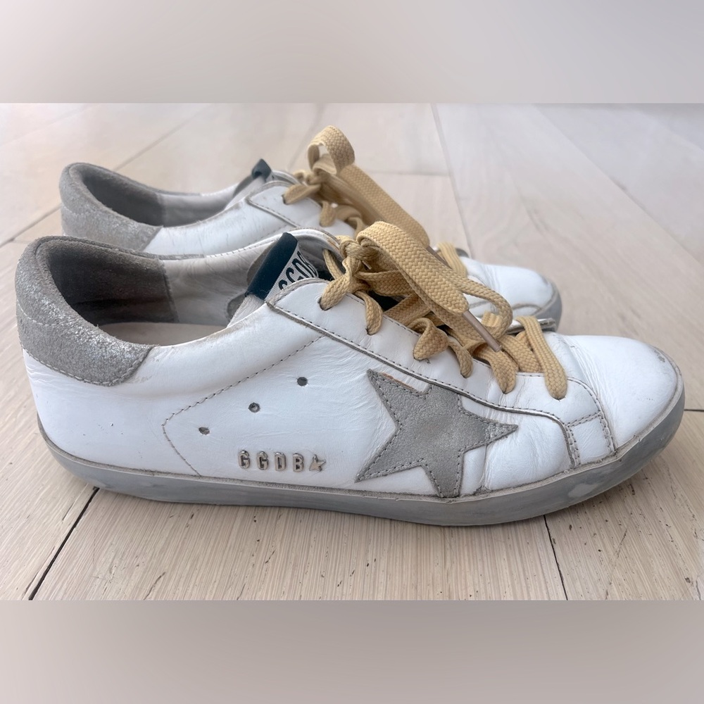 Golden Goose Women’s Superstar